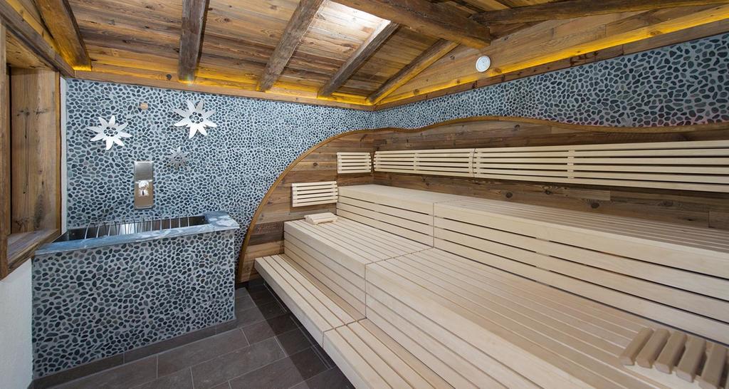 Hotel & Chalets Edelweiss Madonna  Eksteriør bilde