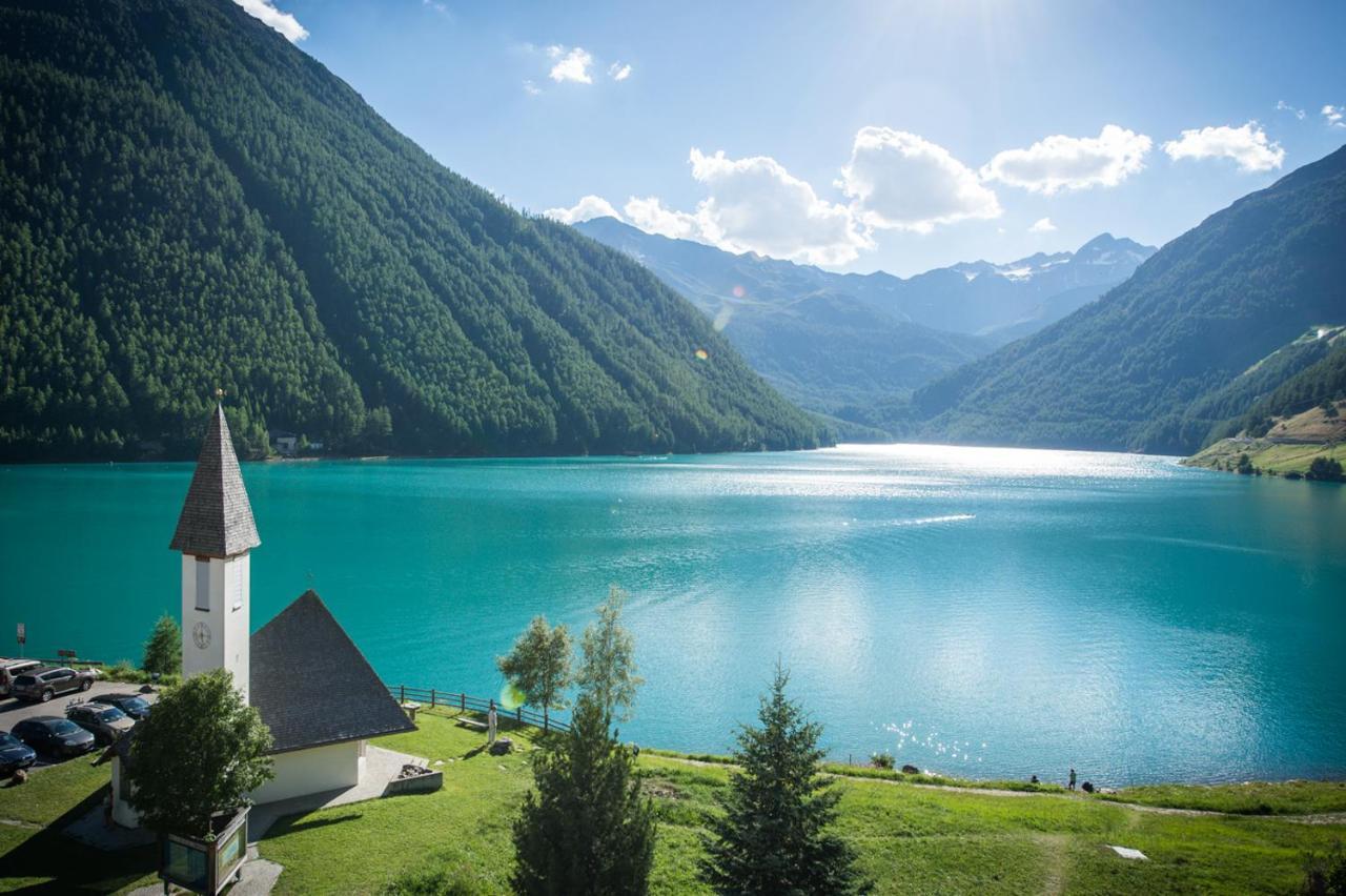 Hotel & Chalets Edelweiss Madonna  Eksteriør bilde