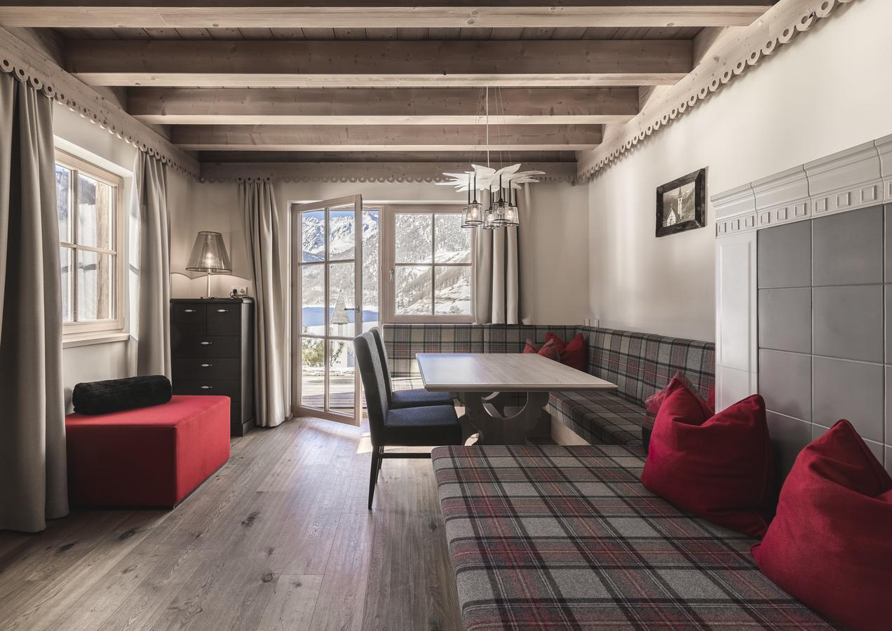 Hotel & Chalets Edelweiss Madonna  Eksteriør bilde